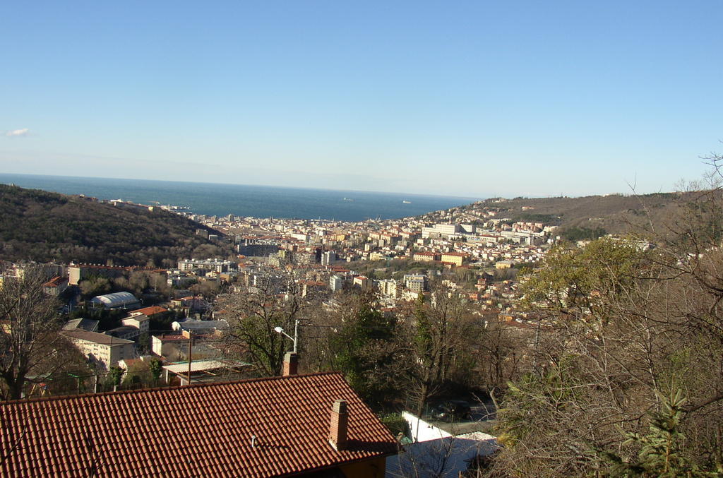 Casa Dodic Bed & Breakfast Триест Екстериор снимка